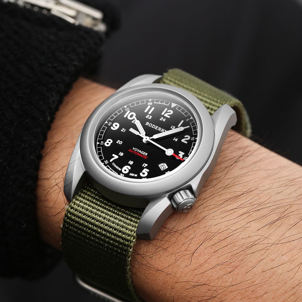 Titanium Automatic Field Watch 40mm Day Date 100M Waterproof Nylon Strap W686680