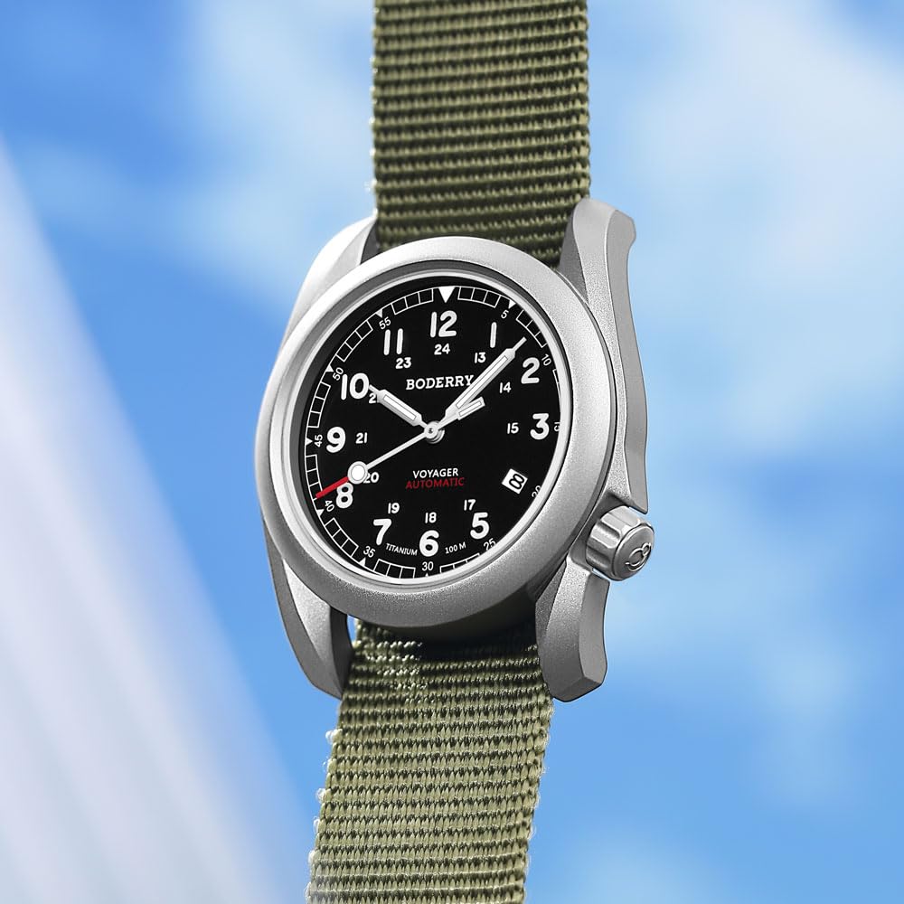 Titanium Automatic Field Watch 40mm Day Date 100M Waterproof Nylon Strap W686680