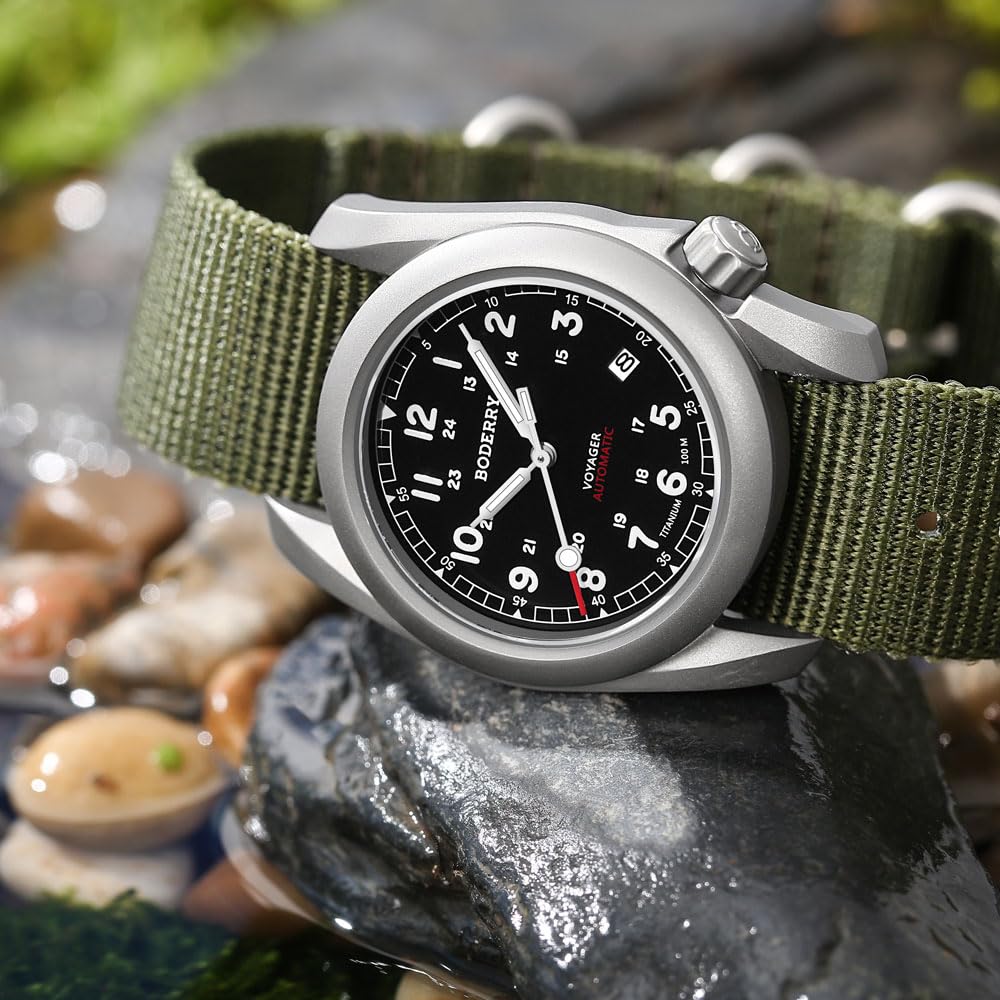 Titanium Automatic Field Watch 40mm Day Date 100M Waterproof Nylon Strap W686680