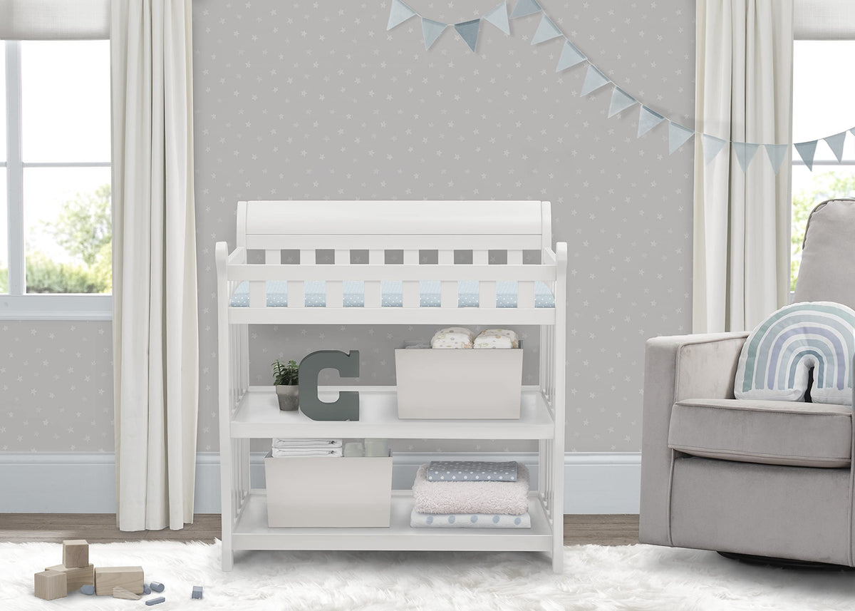 White Changing Table with Changing Pad C7902