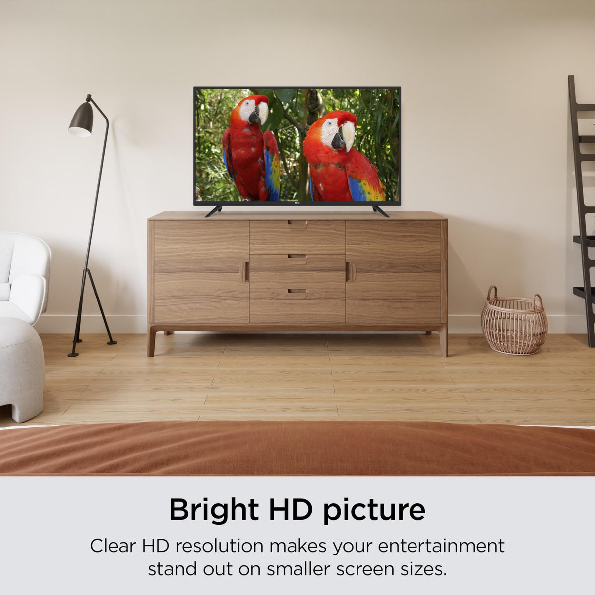 32-Inch 720p HD Smart TV with Voice Remote Q919606